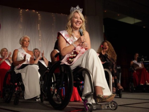 miss-america-wheelchair-2-min.jpg